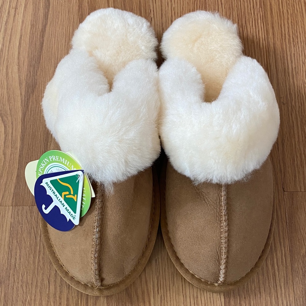 ❤️ Ugg Australia Genuine Shearling Lined Slipper Size 7-8 Slide NEW